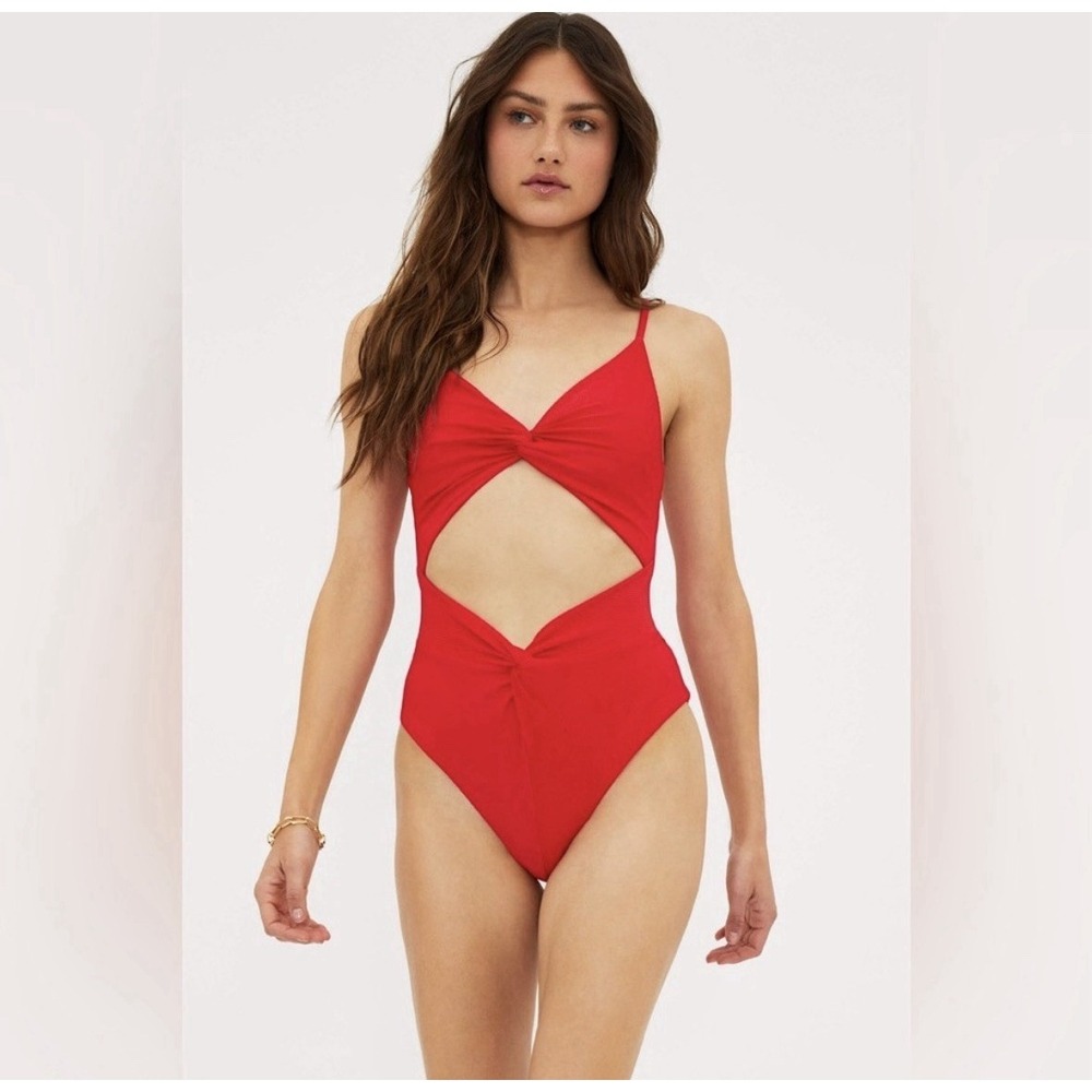 NWT Beach Riot Aviva One Piece Red Size Large Retail $168